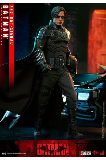 The Batman Movie Masterpiece Action Figure 1/6 Batman with Bat-Signal 31 cm