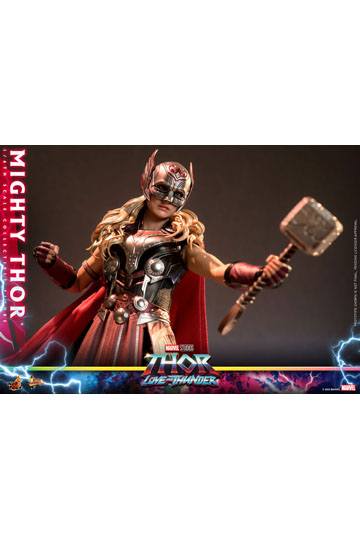 Thor: Love and Thunder Masterpiece Action Figure 1/6 Mighty Thor 29 cm