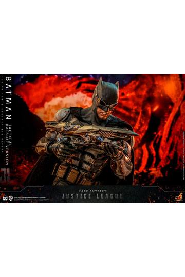 Zack Snyder`s Justice League Action Figure 1/6 Batman (Tactical Batsuit Version) 33 cm