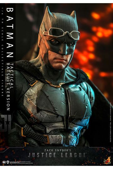 Zack Snyder`s Justice League Action Figure 1/6 Batman (Tactical Batsuit Version) 33 cm