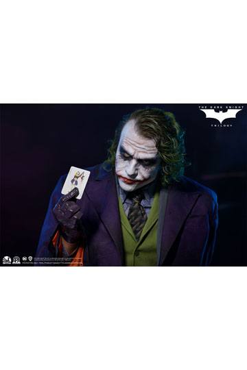 The Dark Knight Life-Size Bust Joker 82 cm