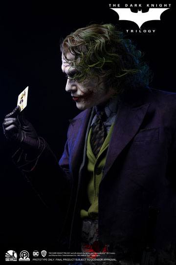 The Dark Knight Life-Size Bust Joker 82 cm