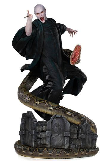 Harry Potter Legacy Replica Statue 1/4 Voldemort & Nagini 58 cm