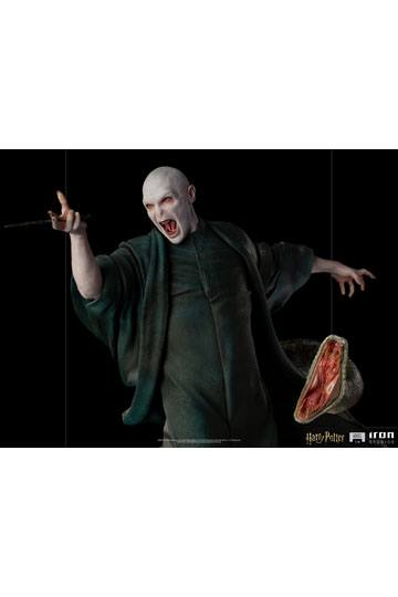 Harry Potter Legacy Replica Statue 1/4 Voldemort & Nagini 58 cm