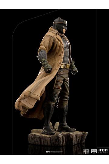 Zack Snyder's Justice League Art Scale Statue 1/10 Knightmare Batman 22 cm