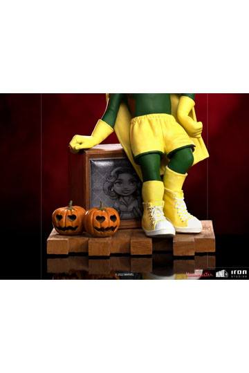 WandaVision Mini Co. PVC Figure Vision Halloween Version 19 cm