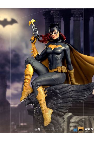 DC Comics Deluxe Art Scale Statue 1/10 Batgirl 26 cm