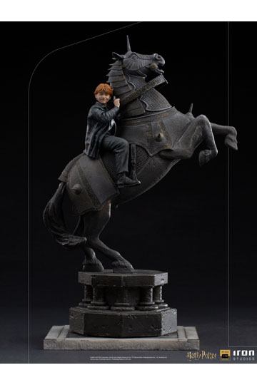 Harry Potter Deluxe Art Scale Statue 1/10 Ron Weasley at the Wizard Chess 35 cm