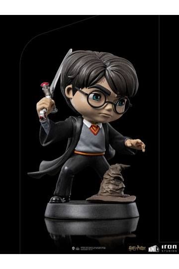 Harry Potter Mini Co. PVC Figure Harry Potter with Sword of Gryffindor 14 cm