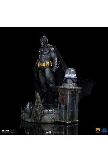 DC Comics Art Scale Statue 1/10 Batman Unleashed Deluxe 24 cm