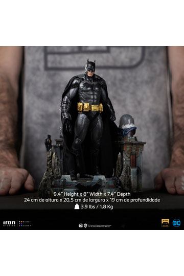 DC Comics Art Scale Statue 1/10 Batman Unleashed Deluxe 24 cm