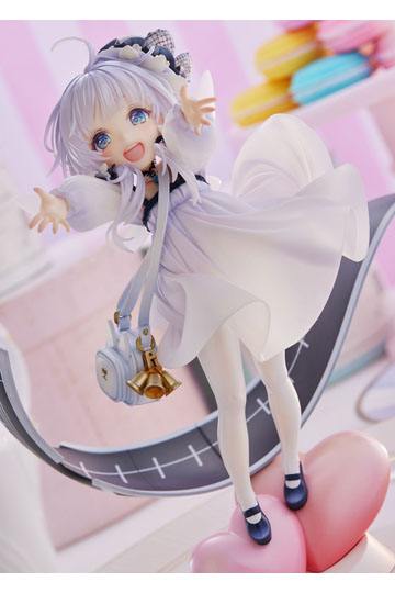 Azur Lane PVC Statue 1/7 Little Illustrious