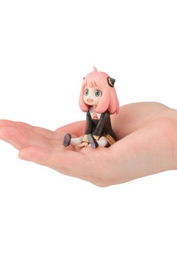 Spy x Family G.E.M. PVC Statue Anya Palm Size 6 cm