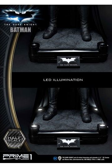 The Dark Knight 1/2 Statue Batman 104 cm