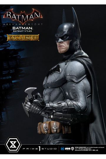 Batman Arkham Knight Statues 1/3 Batman Batsuit v7.43 Regular & Exclusive 86 cm Assortment