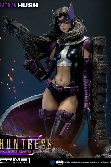 Batman Hush Statue 1/3 Huntress Fabric Cape Edition 82 cm
