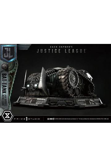 Zack Snyder's Justice League Museum Masterline Diorama Bat-Tank 36 cm