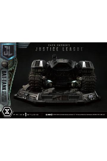Zack Snyder's Justice League Museum Masterline Diorama Bat-Tank 36 cm