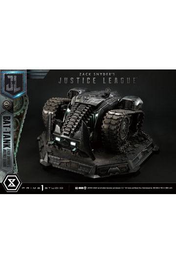 Zack Snyder's Justice League Museum Masterline Diorama Bat-Tank 36 cm