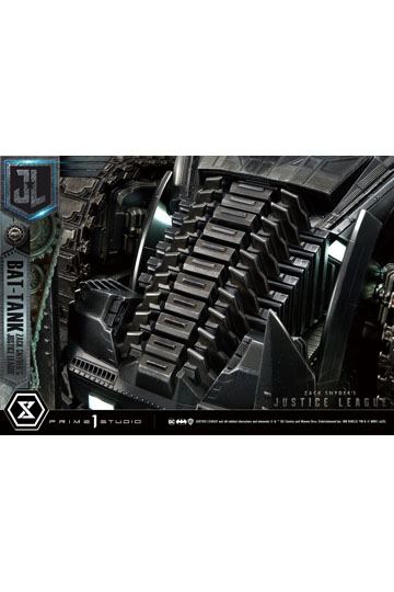 Zack Snyder's Justice League Museum Masterline Diorama Bat-Tank 36 cm