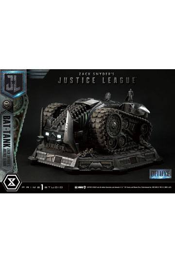 Zack Snyder's Justice League Museum Masterline Diorama Bat-Tank Deluxe Version 36 cm