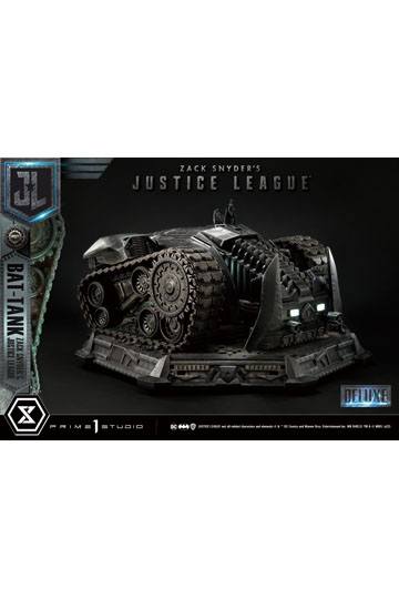 Zack Snyder's Justice League Museum Masterline Diorama Bat-Tank Deluxe Version 36 cm