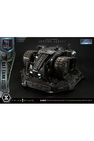 Zack Snyder's Justice League Museum Masterline Diorama Bat-Tank Deluxe Version 36 cm