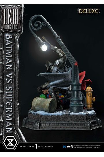 DC Comics Statue Batman Vs. Superman (The Dark Knight Returns) Deluxe Bonus Ver. 110 cm