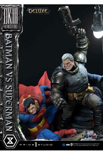 DC Comics Statue Batman Vs. Superman (The Dark Knight Returns) Deluxe Bonus Ver. 110 cm