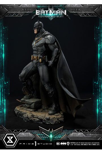 DC Comics Statue Batman Advanced Suit by Josh Nizzi 51 cm