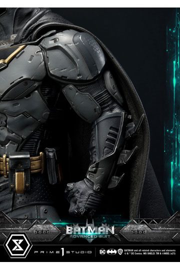 DC Comics Statue Batman Advanced Suit by Josh Nizzi 51 cm
