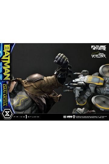 DC Comics Statue 1/4 Batman Dark Detective Tactical Coat Concept Design by Dan Mora 59 cm