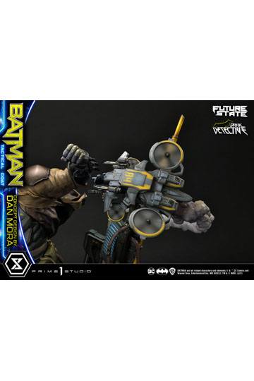 DC Comics Statue 1/4 Batman Dark Detective Tactical Coat Concept Design by Dan Mora 59 cm