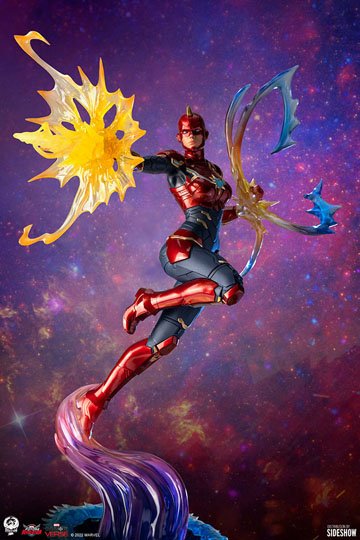 Marvel Future Revolution Statue 1/6 Captain Marvel 49 cm