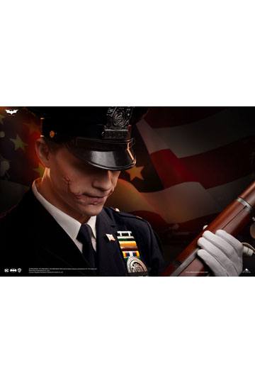The Dark Knight Bust 1/1 The Joker (Police Uniform) 87 cm