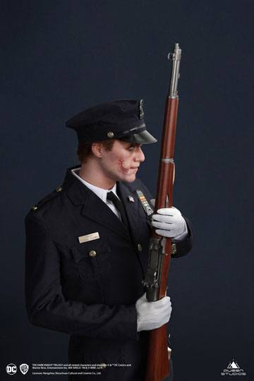 The Dark Knight Statue 1/3 Joker Police Uniform 68 cm