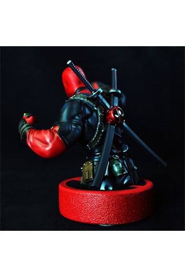 Marvel Bust 1/6 Deadpool 16 cm
