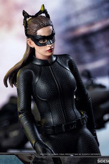 The Dark Knight Action Figure 1/12 Catwoman 17 cm