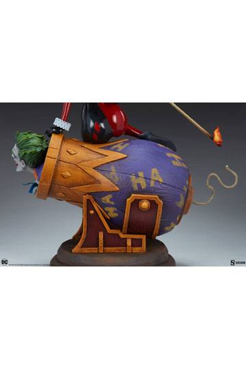 DC Comics Diorama Harley Quinn and The Joker 35 cm
