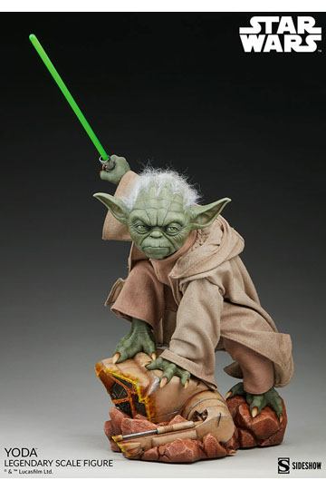 Star Wars Legendary Scale Statue 1/2 Yoda 51 cm