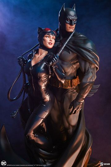 DC Comics Diorama Batman & Catwoman 51 cm