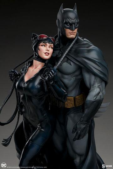 DC Comics Diorama Batman & Catwoman 51 cm