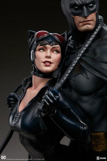 DC Comics Diorama Batman & Catwoman 51 cm