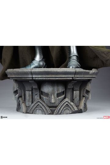 Marvel Maquette Doctor Doom 69 cm