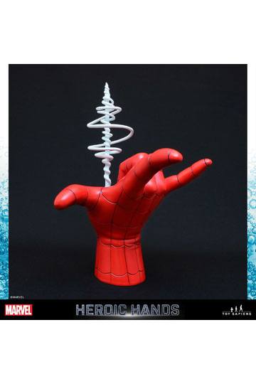 Marvel Heroic Hands Life-Size Statue #01A Spider-Man 26 cm