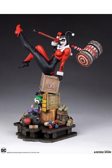DC Comics Maquette 1/4 Harley Quinn 58 cm