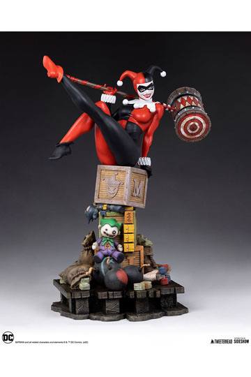 DC Comics Maquette 1/4 Harley Quinn 58 cm