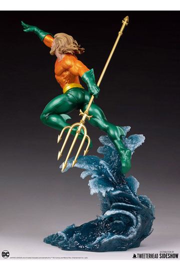 DC Comics Maquette 1/6 Aquaman 51 cm