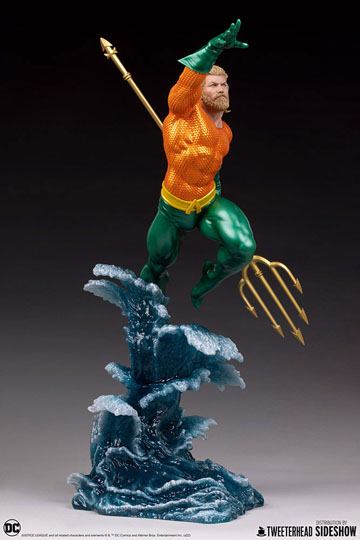 DC Comics Maquette 1/6 Aquaman 51 cm