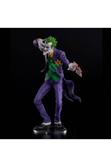 DC Comics Sofbinal Soft Vinyl Statue The Joker Laughing Purple Ver. 30 cm